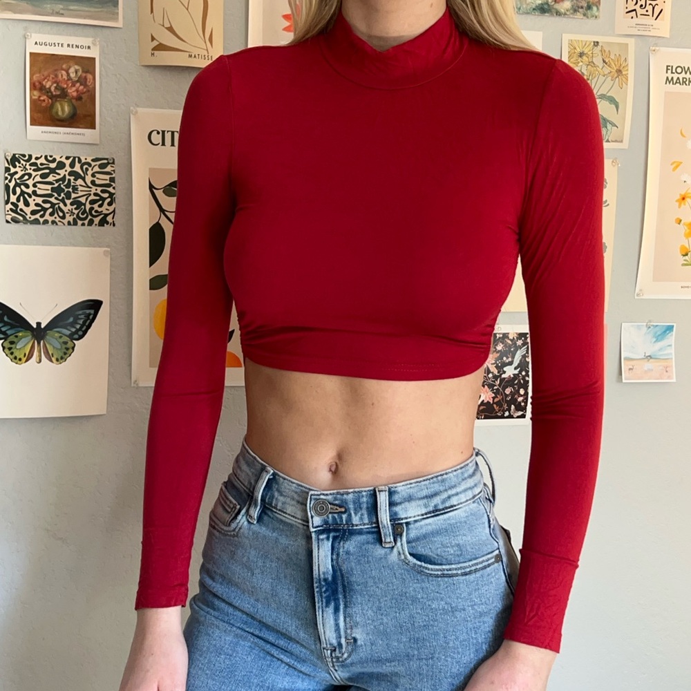 Red open back long sleeve top